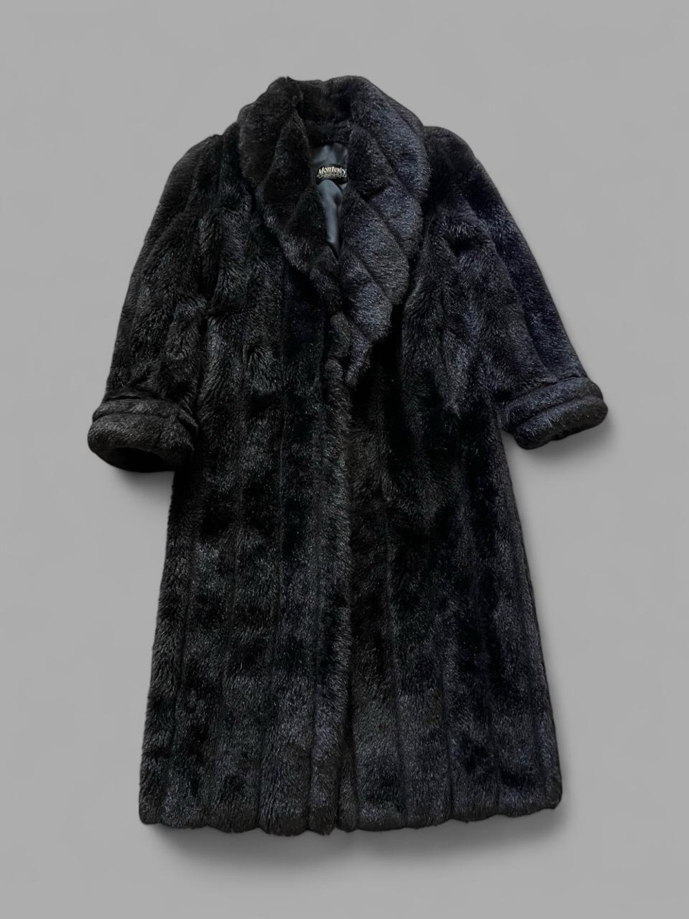 Vintage 80’s Monterey Fashions Black Faux Fur Coat. Size S.